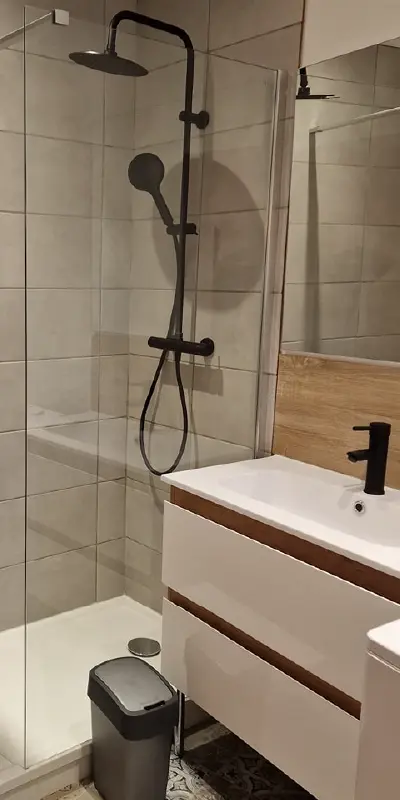 photo de la salle de bain rénovée